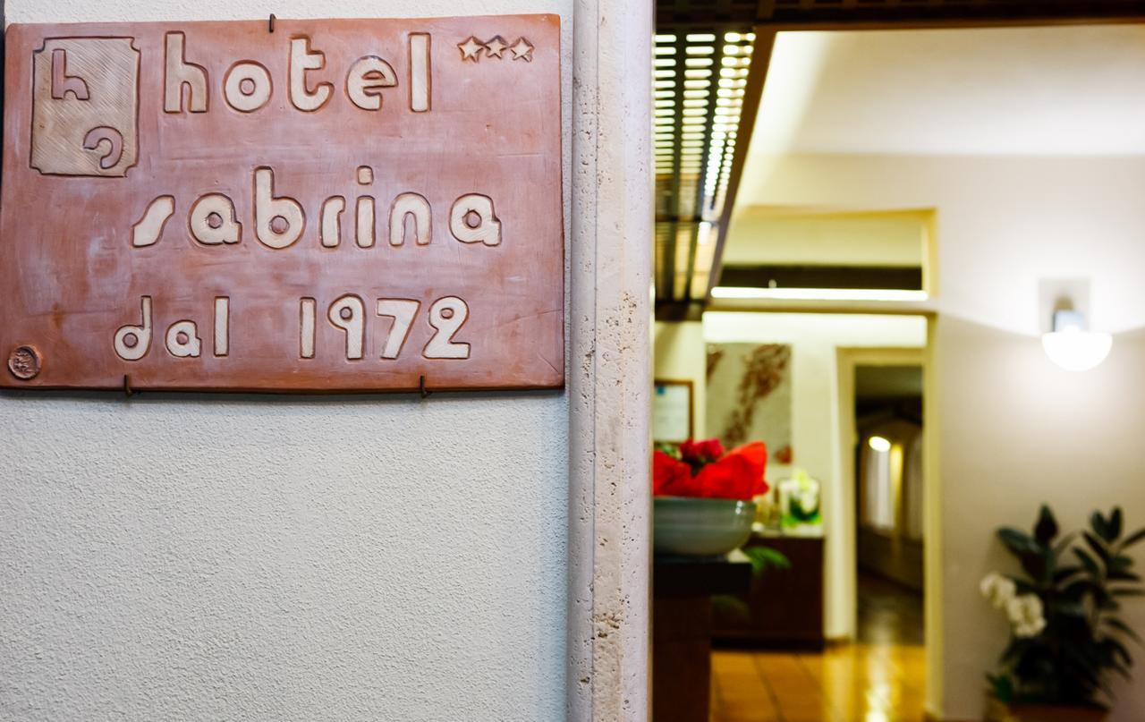 קסטליונה דלה פסקאיה Hotel Sabrina מראה חיצוני תמונה